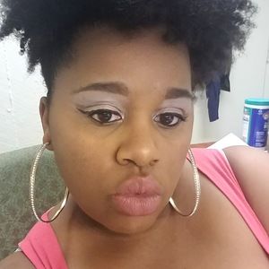 Meet your Posher, Celeste